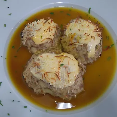 Hotel Rural La Dehesilla 2*